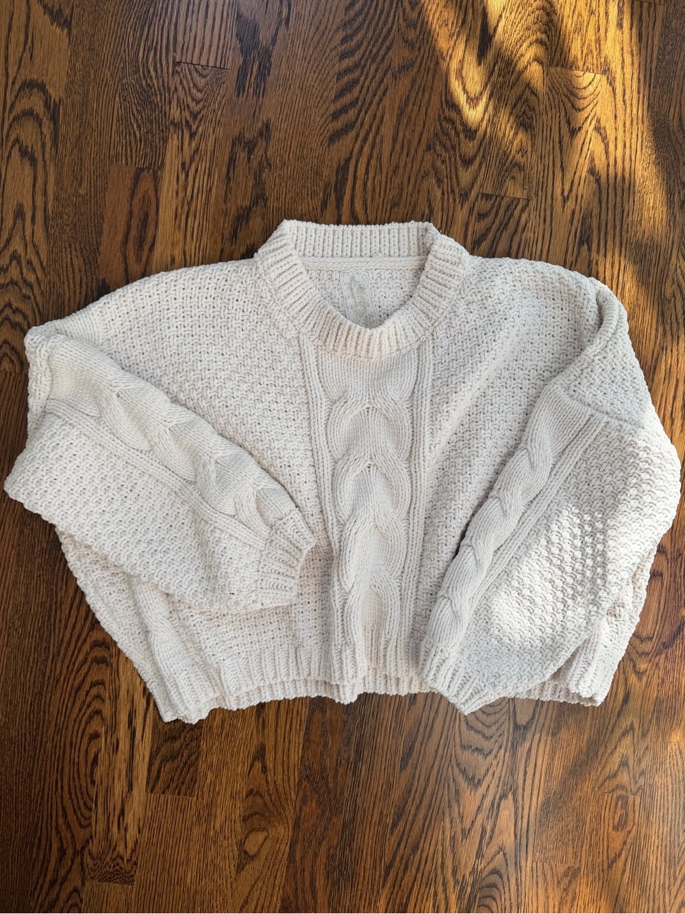 Sadie&Sage Cream Cable-Knit Women's Chunky Fall Winter Crew Neck Sweater